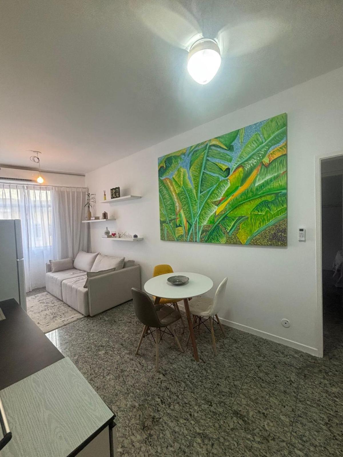 Apartamento Espacoso E Iluminado, 1 Quadra Da Praia, Ar Condicionado Río de Janeiro